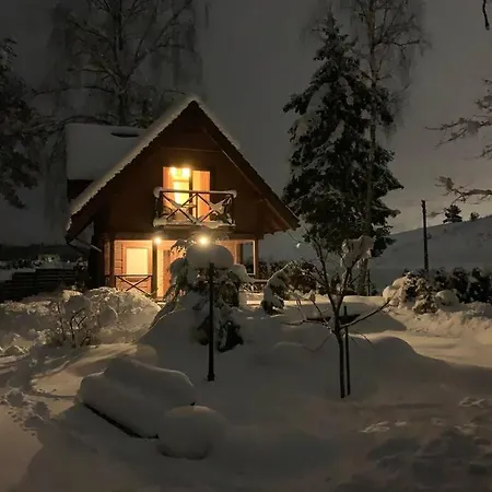 Rustic Private In Woods W/ Sauna & Pool Ferienhaus