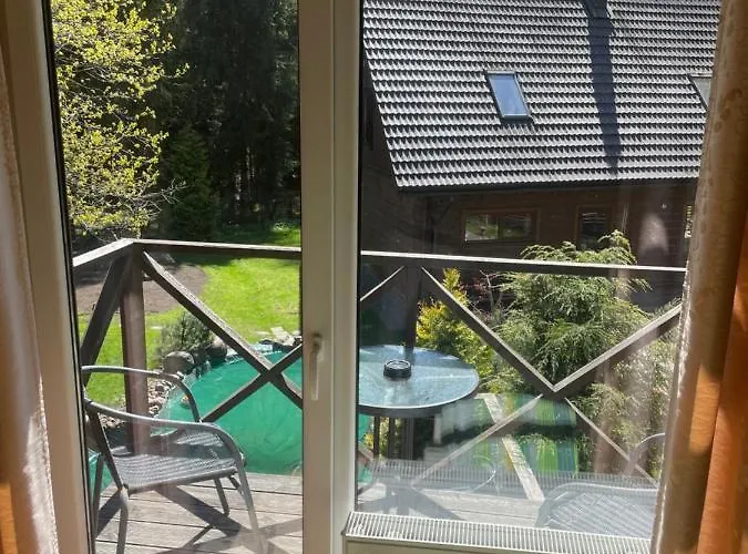 Rustic Private In Woods W/ Sauna & Pool Ferienhaus