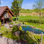 Rustic Private In Woods W/ Sauna & Pool Σπίτι διακοπών